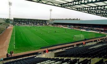 Dens-park-006_crop_exact