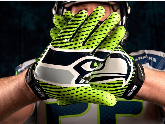 Gloves_crop_exact