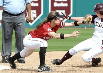 032209softball_w500_crop_exact