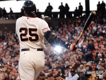Barry-bonds-light_crop_exact