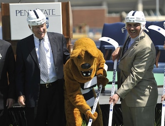 Nittanylionshovelingdirthockey_original_crop_exact