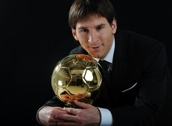 Messi-lionel-ballon-d-or_crop_exact