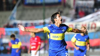 Sergio-araujo-marc-el-segundo-gol-xeneize-en-la-copa-argentina_crop_exact