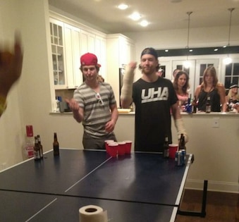 Claude-giroux-beer-pong_original_original_crop_exact