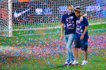 145328998_crop_exact
