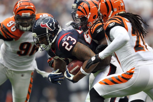 Arian Foster takes on Bengals
