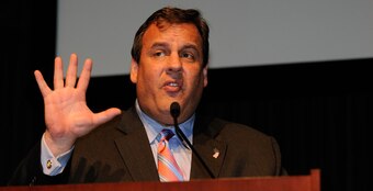 101020_chris_christie_vp_ap_605_crop_exact