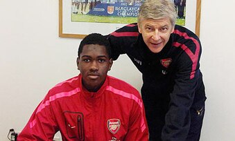 Gun__1298467910_monteiro_wenger_crop_exact