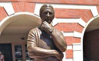 Statue1_original_original_original_original_original_original_crop_exact