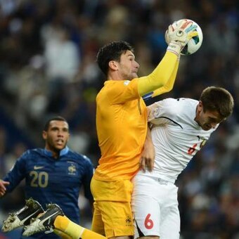 Lloris_crop_exact
