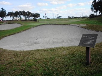_flatbottombunkerwverycoursesand_crop_exact