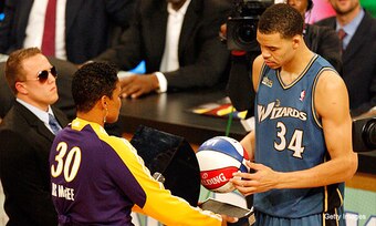 Javale-mcgee-mom_crop_exact