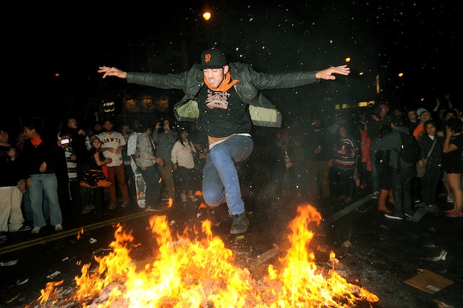 Giants' Fans Get Their Riot On After World Series Sweep