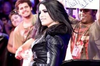 Paigediva_crop_exact