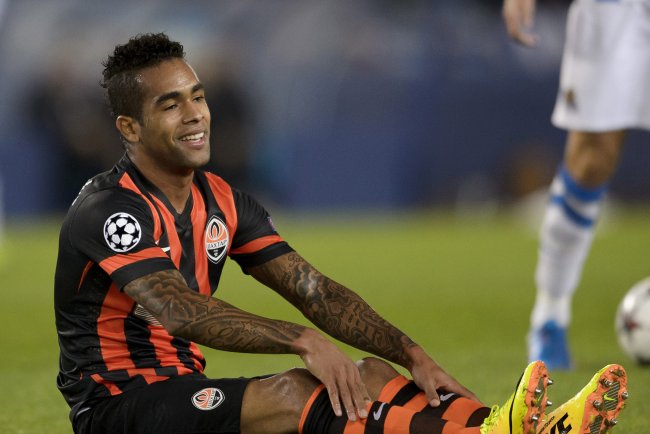 K. PRICORN vers les playoffs avec le Shakhtar Donetsk? - Page 13 Hi-res-181777135-alex-teixeira-of-fc-shakhtar-donetsk-in-action-during_crop_exact