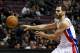 Calderon with a no-look pass
