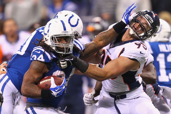 hi-res-185454430-trent-richardson-of-the-indianapolis-colts-looks-to_crop_exact.jpg