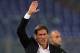 ROME, ITALY - OCTOBER 31: Head coach of AS Roma Rudi Garcia gestures during the Serie A match between AS Roma and AC Chievo Verona at Stadio Olimpico on October 31, 2013 in Rome, Italy. (Photo by Paolo Bruno/Getty Images)