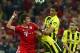 LONDON, ENGLAND - MAY 25: (L-R) Mario Mandzukic of Bayern Muenchen is challenged by Mats Hummels, Nuri Sahin and Marcel Schmelzer of Borussia Dortmund challenges Thomas Mueller of Bayern Muenchen the UEFA Champions League final match between Borussia Dor