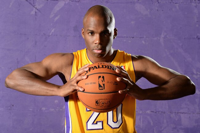 hi-res-182450988-jodie-meeks-of-the-los-angeles-lakers-poses-for-a_crop_exact.jpg