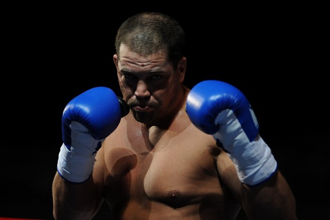 hi-res-141801693-mike-sheppard-poses-before-the-ikf-pro-world_crop_exact.jpg