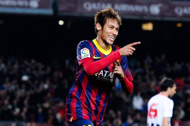 http://img.bleacherreport.net/img/article/media_slots/photos/001/284/624/hi-res-457439997-neymar-of-fc-barcelona-celebrates-after-scoring-his_crop_exact.jpg?w=650&h=432&q=85