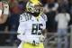 Pharaoh Brown (above) and Johnny Mundt give Oregon an impressive tight end combination.