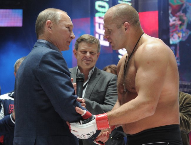 Unbelieveable! Vladimir Putin helps out US Fighter with $150K for his 'never say die' performance during his beat down by Shlemenko at S-70 in 2012 Hi-res-86161468b8ffd2747b27fb35a6676b6e_crop_exact