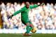 LONDON, ENGLAND - FEBRUARY 22: Tim Howard of Evertonl during the Barclays Premier League match between Chelsea and Everton at Stamford Bridge on February 22, 2014 in London, England. (Photo by Scott Heavey/Getty Images)