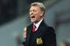 MUNICH, GERMANY - APRIL 09: David Moyes, manager of Manchester United shouts instructions during the UEFA Champions League Quarter Final second leg match between FC Bayern Muenchen and Manchester United at Allianz Arena on April 9, 2014 in Munich, German