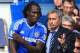 LONDON, ENGLAND - AUGUST 18: Chelsea manager Jose Mourinho talks to substitute Romelu Lukaku of Chelsea during the Barclays Premier League match between Chelsea and Hull City at Stamford Bridge on August 18, 2013 in London, England. (Photo by Richard He