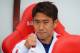 SUNDERLAND, ENGLAND - AUGUST 24: Shinji Kagawa of Manchester United gives the thumbs up from the bench prior to the Barclays Premier League match between Sunderland and Manchester United at Stadium of Light on August 24, 2014 in Sunderland, England. (Pho