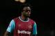 West Ham United's English midfielder Alex Song wears eyewear during the English Premier League football match between West Ham United and Southampton at The Boleyn Ground in Upton Park, in east London on December 28, 2015. AFP PHOTO / IAN KINGTON
RESTRIC