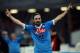 NAPLES, ITALY - MARCH 20: Gonzalo Higuain of Napoli celebrates after scoring his team's second goal goal during the Serie A match between SSC Napoli and Genoa CFC at Stadio San Paolo on March 20, 2016 in Naples, Italy. (Photo by Maurizio Lagana/Getty Im