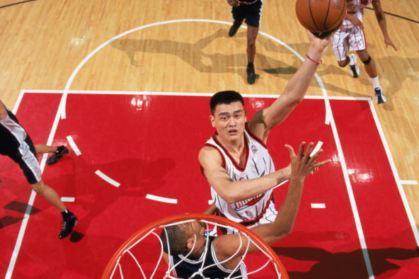 真自信！面對美媒鏡頭，年僅19歲的姚明這番話說的可謂自信十足！-黑特籃球-NBA新聞影音圖片分享社區