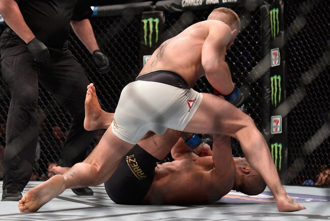 http://img.bleacherreport.net/img/article/media_slots/photos/002/577/753/hi-res-596c44b378ade776a8c919434d8dcbec_crop_exact.jpg?w=650&h=434&q=85