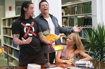 Cm-punk-the-miz-cm-punk-23249179-456-352_crop_north