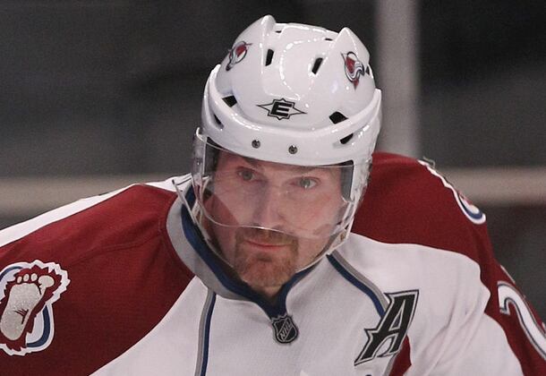 Minnesota Wild Defeats Colorado Avalanche 3-2