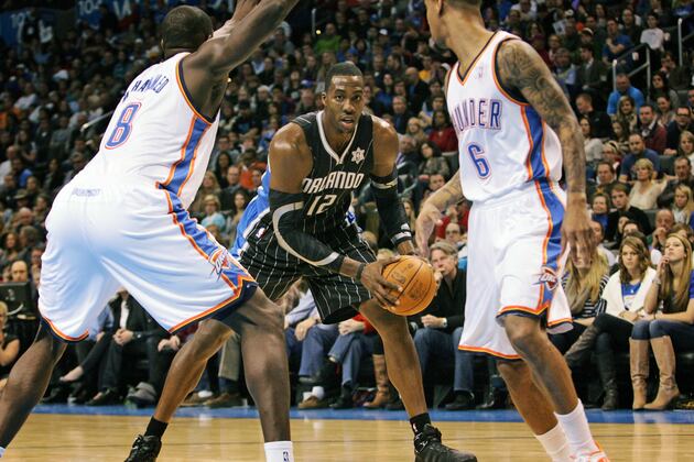 Lakers trade options for howard