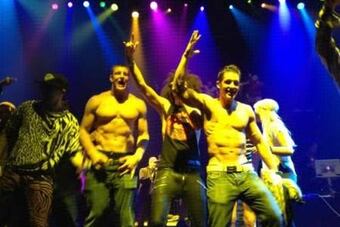 Gronk-shirtless_crop_north