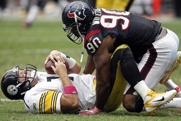 Mario Williams: Why Buffalo Bills Should Target DE Among 2012 NFL Free Agents