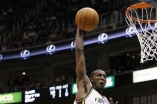 Jeremyevansdunksongeraldwallace_crop_north