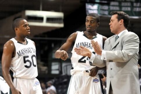 Manhattan Jaspers and Loyola Greyhounds Battle for 2nd Place in MAAC