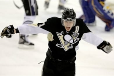 Malkin vs. Stamkos Matchup Puts Hart Trophy Debate to Rest