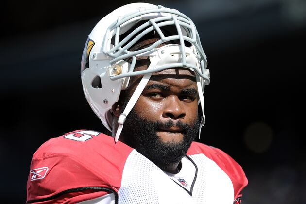 2012 NFL Free Agents: Arizona Cardinals Release T Levi Brown, Who Needs Him?