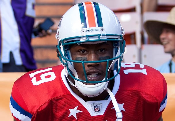 Fins Trade Marshall to Bears