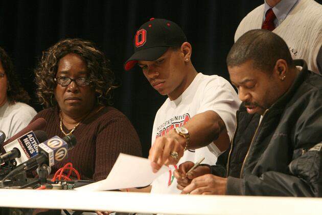 College Athletics Recruiting: Navigating the NCAA Manual