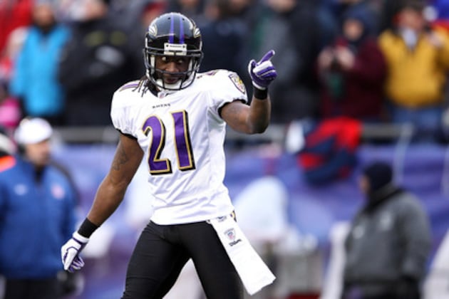 NFL Free Agents 2012: 5 Defensive Demons Still on the Market
