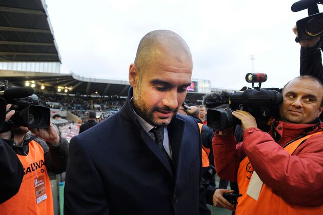 Chelsea to Offer Pep Guardiola £40m Deal to Leave Barcelona: Reports