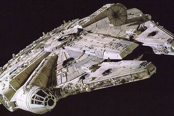 Millennium_falcon_crop_north